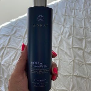 Monat Renew Shampoo! NEW!